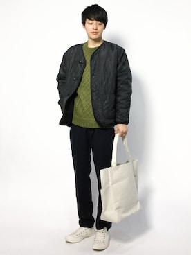 「クルーネックニット」｜「アイテム（ブルゾン）」を使った、togiさん（メンズ・170cm）の冬コーディネート