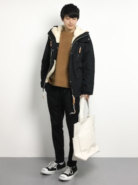 「クルーネックニット」｜togiさん（メンズ・170cm）の冬コーディネート