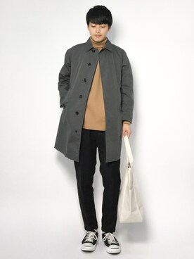 「黒パンツ」｜「アイテム（ステンカラーコート）」を使った、togiさん（メンズ・170cm）の冬コーディネート