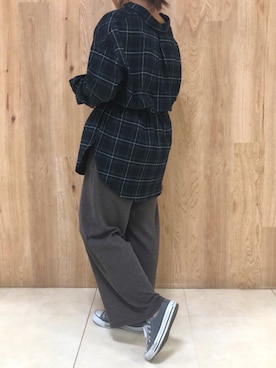 「Green　Parks（グリーンパークス）の・リブカットワイドパンツ（その他パンツ）」を使った、tamaさん（レディース・154cm）の秋コーディネート