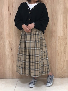 「E hyphen world gallery（イーハイフンワールドギャラリー）のアイテム」を使った、tamaさん（レディース・154cm）の秋コーディネート