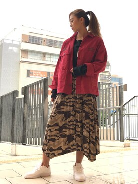赤いジャケット のレディース人気ファッションコーディネート Wear