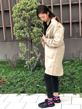 「サテンパンツ」｜「アイテム（ミリタリージャケット）」を使った、チャンスミさん（レディース・165cm）の秋コーディネート