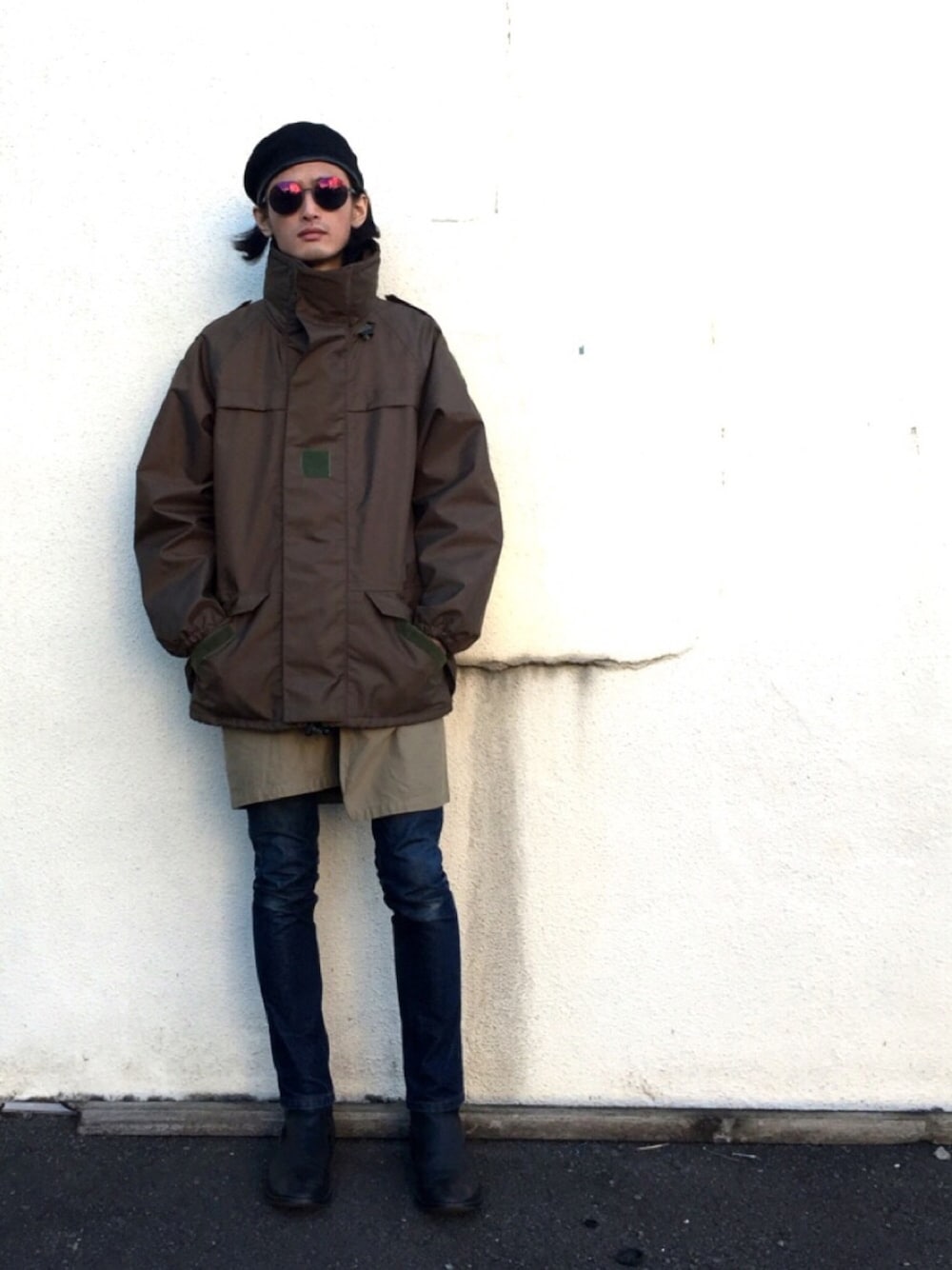 「seyntex、vintage、Kostas Murkudis、APC、petit new standard、Martin Margiela、mykita」｜「VINTAGEのアイテム（ハンチング/ベレー帽、ブラック系）」を使った、君嶋麻耶さん（メンズ・176cm）の冬コーディネートの1枚目の写真