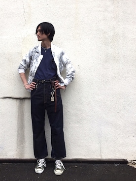 「Levi's RED（リーバイスレッド）のアイテム」を使った、君嶋麻耶さん（メンズ・176cm）の春コーディネート