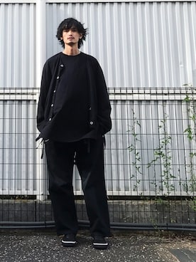 「N.HOOLYWOOD」｜「アイテム（スウェット）」を使った、君嶋麻耶さん（メンズ・176cm）の秋コーディネート