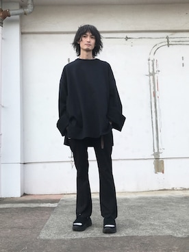 「N.HOOLYWOOD」｜「アイテム（サンダル）」を使った、君嶋麻耶さん（メンズ・176cm）の春コーディネート