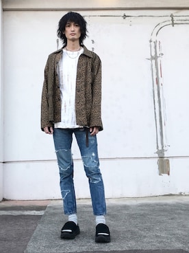 「N.HOOLYWOOD」｜「アイテム（サンダル）」を使った、君嶋麻耶さん（メンズ・176cm）の春コーディネート