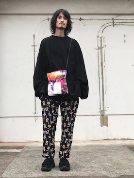 「N.HOOLYWOOD」｜「アイテム（サンダル）」を使った、君嶋麻耶さん（メンズ・176cm）の春コーディネート