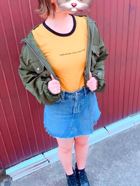 「Guess（ゲス）のアイテム（スカート）」を使った、チビまるこさん（レディース・153cm）の春コーディネート