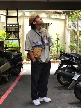 Zhen Yang Linさんのコーディネート