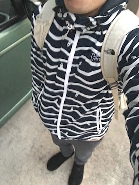 「HELLY HANSEN(ヘリーハンセン)のアイテム(ナイロンジャケット)」を使った、ばっしーさん(メンズ・160cm)の冬コーディネート