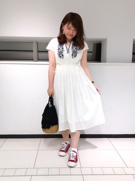 Archives アルシーヴ の 花刺繍切替ギャザーワンピース ワンピース Wear