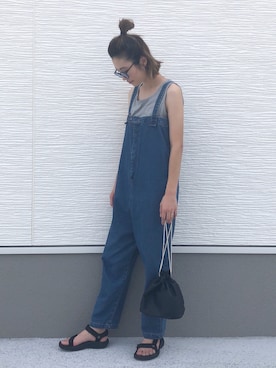 「L.H.P（エルエイチピー）のアイテム（サンダル）」を使った、Miyu Yamaokaさん（レディース・162cm）の夏コーディネート