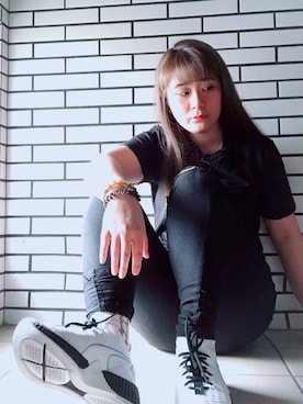 Bear Liuさんのコーディネート