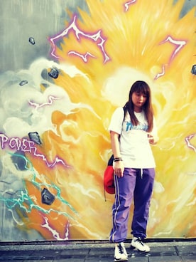 Bear Liuさんのコーディネート