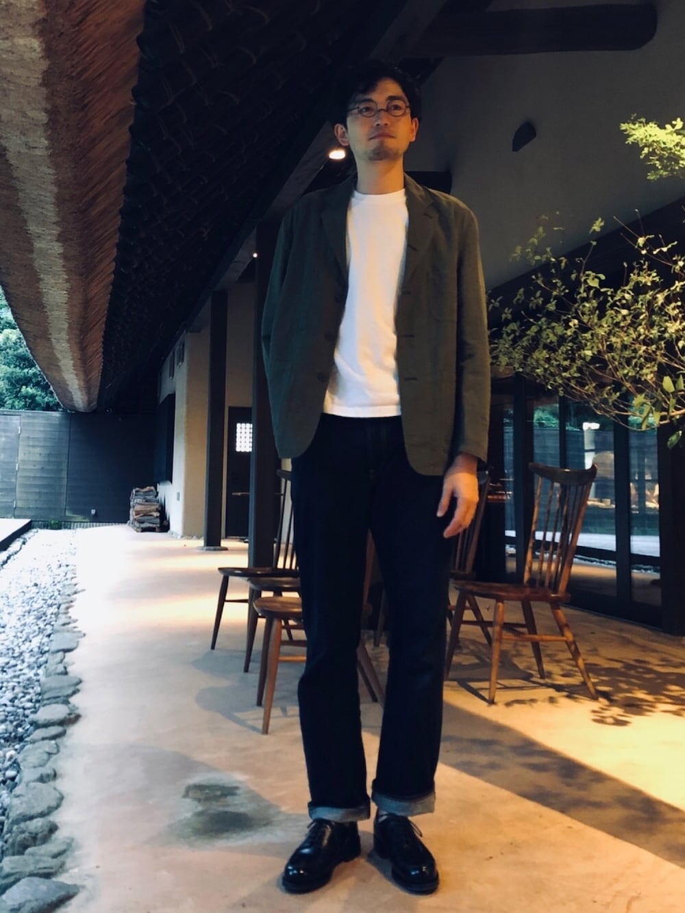 「シンプルコーデ、ジャケット、J.M.WESTON、バブアー、barbour」｜「Barbourのアイテム（テーラードジャケット、グリーン系）」を使った、takukuruさん（メンズ・187cm）の夏コーディネートの1枚目の写真