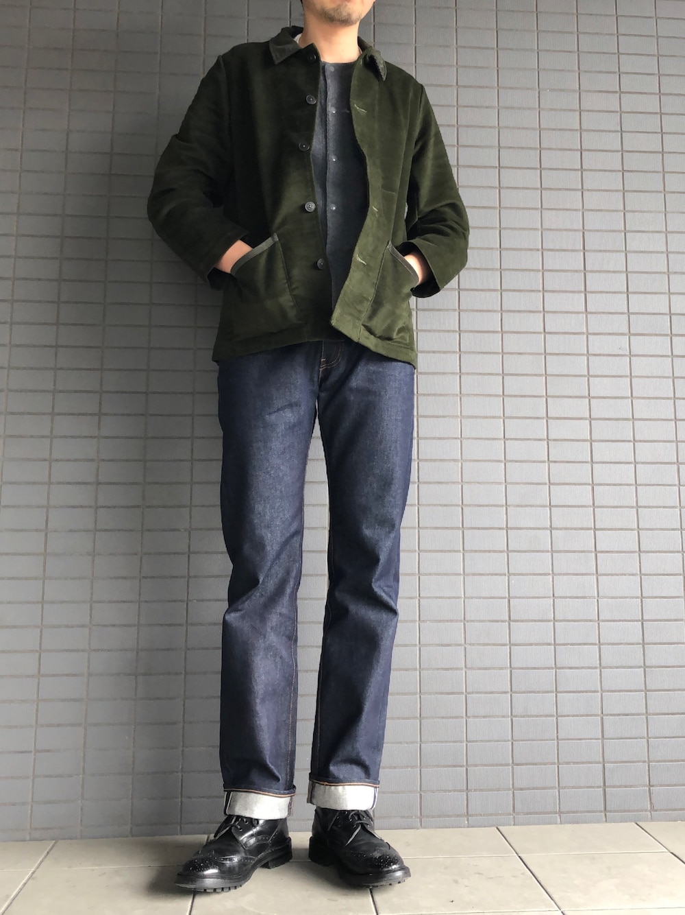 「オトナカジュアル、ラベンハム、LAVENHAM、ワークジャケット、Levi's、休日スタイル、Levis505」｜「Levi'sの【Levi's】「MADE IN THE USA」 505セルビッジデニムパンツ（デニムパンツ、ブルー系）」を使った、takukuruさん（メンズ・187cm）の冬コーディネートの1枚目の写真