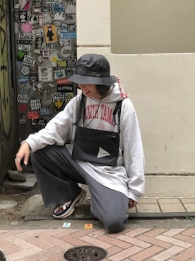 「MANASTASH（マナスタッシュ）のアイテム（ハット）」を使った、yamaayuさん（レディース・151cm）の秋コーディネート