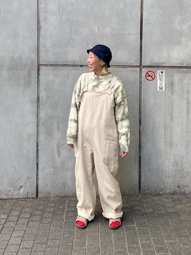 「MANASTASH（マナスタッシュ）のアイテム（オールインワン・サロペット）」を使った、yamaayuさん（レディース・151cm）の冬コーディネート