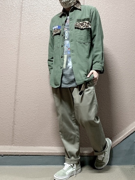 「Eddie Bauer（エディーバウアー）のアイテム（スラックス）」を使った、isshyfumiさん（メンズ・164cm）の春コーディネート