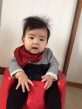 「アイテム（ロンパース、グリーン系）」を使った、U.T.Aさん（キッズ・70cm）の冬コーディネート