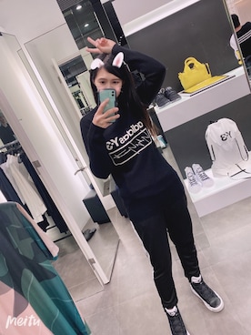 「Y-3（ワイスリー）のU TECH KNIT CREW SWEATER（ニット/セーター、ブラック系）」を使った、芽芽さん（レディース・173cm）の冬コーディネート