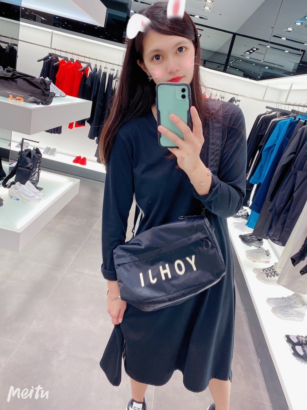 Y-3（ワイスリー）の「Y-3 MINI BAG（ショルダーバッグ）」 - WEAR