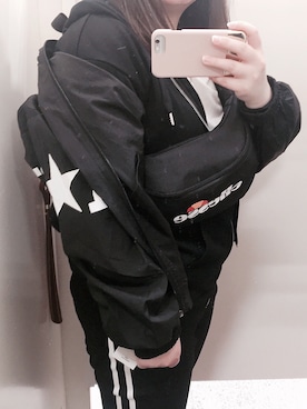 「CONVERSE（コンバース）のアイテム（スタジャン）」を使った、suuuさん（レディース・154cm）の冬コーディネート