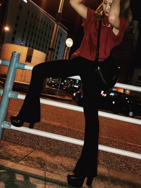 「KANGOL（カンゴール）のアイテム（Tシャツ/カットソー、レッド系）」を使った、HKさん（レディース）の秋コーディネート