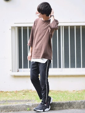 「Right-on（ライトオン）のアイテム（パンツ）」を使った、こーせ︎︎︎︎︎︎︎︎さん（メンズ・169cm）の春コーディネート