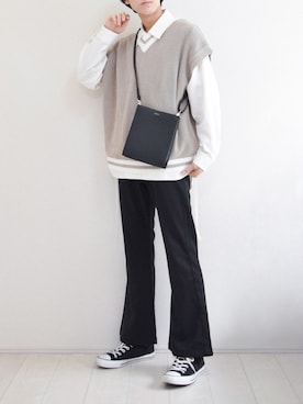 「kutir（クティール）のアイテム（スラックス）」を使った、こーせ︎︎︎︎︎︎︎︎さん（メンズ・169cm）の春コーディネート