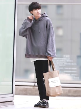 「LILL（リル）のアイテム（デニムパンツ）」を使った、こーせ︎︎︎︎︎︎︎︎さん（メンズ・169cm）の秋コーディネート
