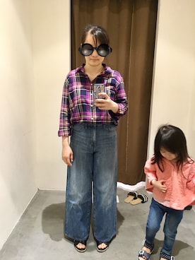 「mamafashion」｜「アイテム（サンダル）」を使った、poohpooh & JoJoさん（レディース・157cm）の秋コーディネート