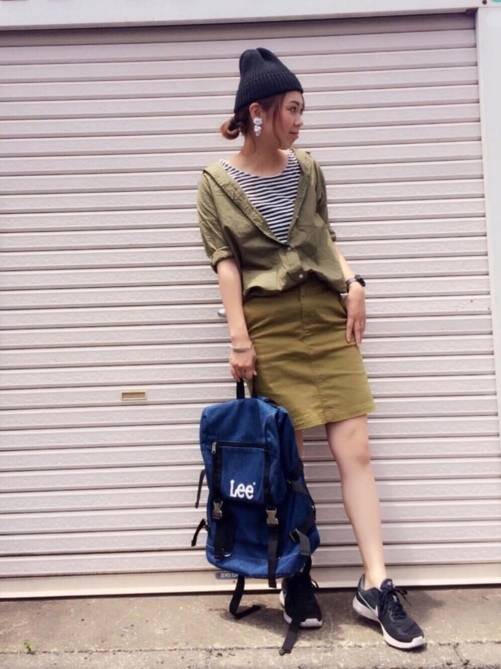 その他のTシャツ/カットソー、グリーン系のワンピース、グリーン系のスカートを着用したレディースの夏コーディネートの1枚目の写真