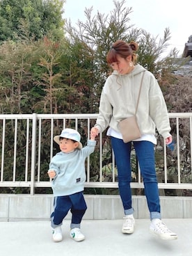 「アイテム（パーカー、グリーン系）」を使った、eri♡さん（レディース・155cm）の春コーディネート