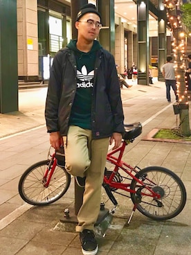 「BRIXTON（ブリクストン）のアイテム（パンツ）」を使った、1DDさん（メンズ・177cm）の春コーディネート