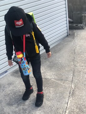 「STUSSY（ステューシー）のアイテム（その他アウター）」を使った、Ichiniisanさん（キッズ・125cm）の春コーディネート