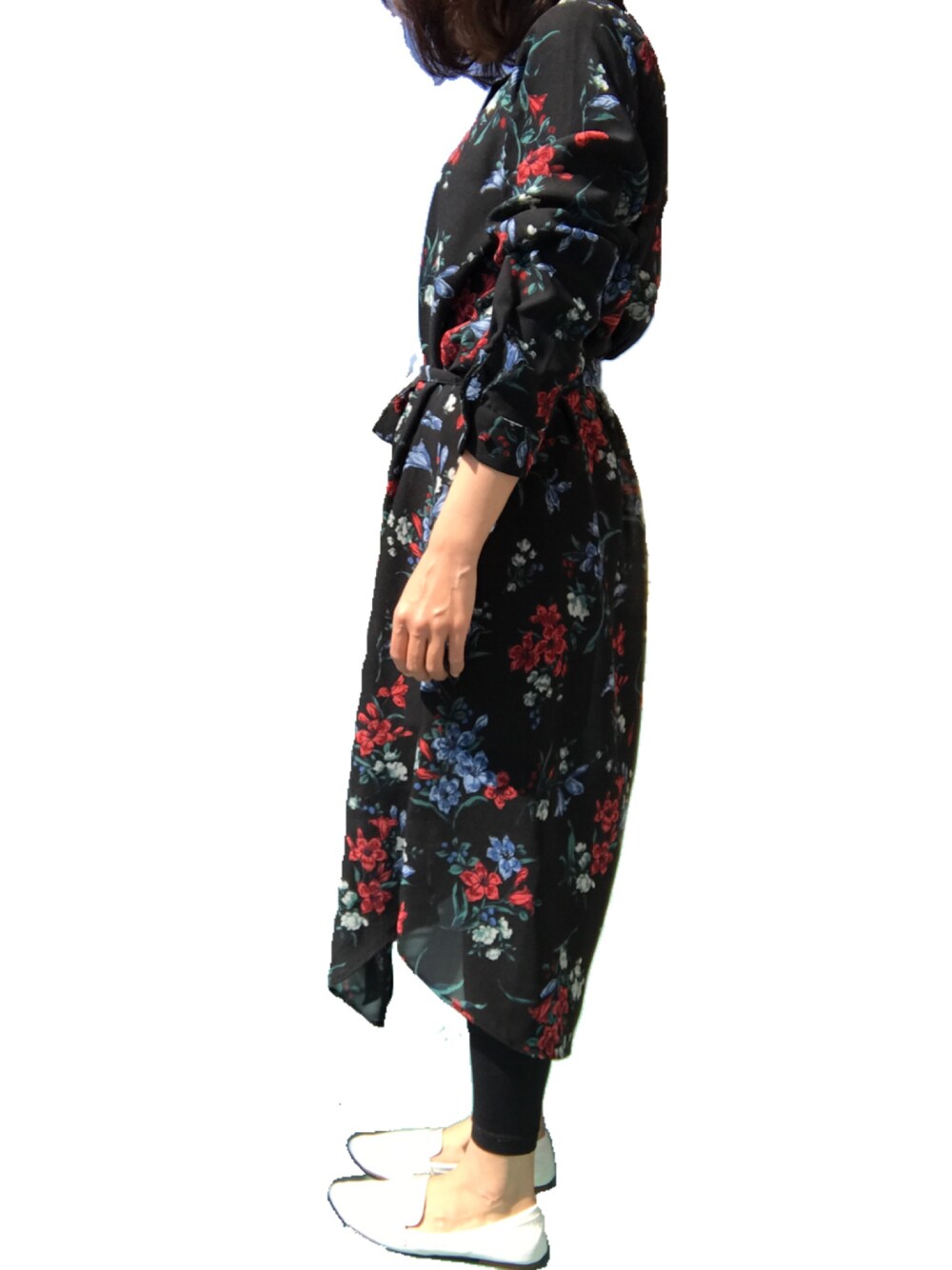 「春コーデ、花柄、ワンピース」｜「JEANASISのシャツワンピース/743980 （ワンピース、ブラック系）」を使った、Ichiさん（レディース・159cm）の春コーディネートの1枚目の写真