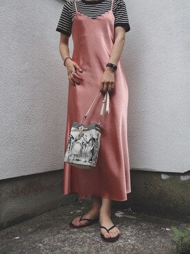 7 サテンキャミワンピース ピンクを使った人気ファッションコーディネート Wear