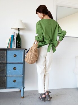 N. STAFFさん（レディース・165cm）の冬コーディネート