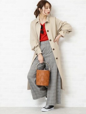 「ギャザー」｜「アイテム（ステンカラーコート）」を使った、N. STAFFさん（レディース・166cm）の冬コーディネート