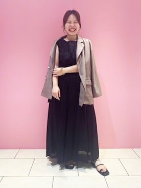 「海」｜「アイテム（その他アウター）」を使った、N. STAFFさん（レディース・160cm）の夏コーディネート