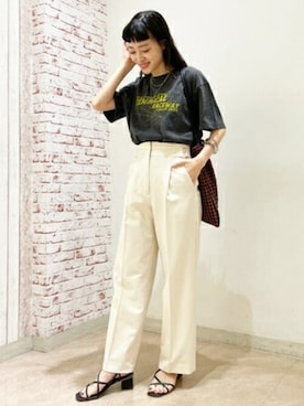 N. STAFFさん（レディース・157cm）の夏コーディネート