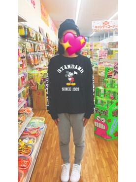 「Champion（チャンピオン）のChampion コットン混ニットキャップ（Beanie、ブラック系）」を使った、さくらさん（レディース・145cm）の夏コーディネート