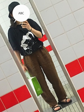 「アイテム（ピアス（両耳用））」を使った、モンチッチさん（レディース・163cm・20代）の夏コーディネート
