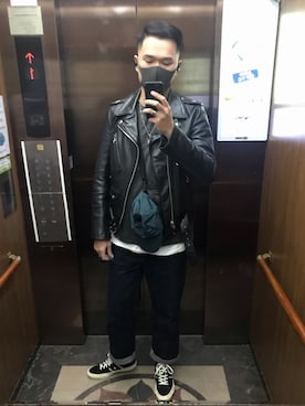 「Gramicci（グラミチ）のアイテム（バッグ）」を使った、杰森屎塔森さん（メンズ・187cm）の春コーディネート