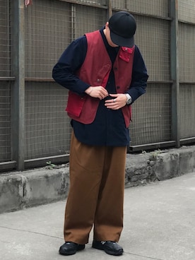 「通勤穿搭」｜「アイテム（キャップ）」を使った、川林鹿野さん（メンズ・170cm）の冬コーディネート
