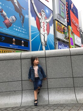 「travel」｜「アイテム（スカート）」を使った、Abby  さん（キッズ・100cm）の春コーディネート
