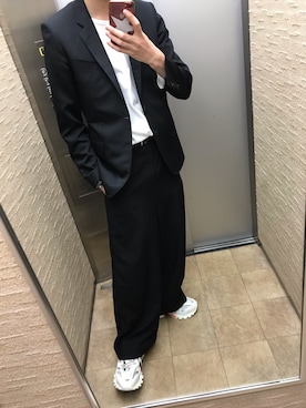 「ETHOSENS（エトセンス）の【ETHOSENS】ワイドスラックス（スラックス、ブラック系）」を使った、インスタもやってるざわわわわわわわわさん（メンズ・173cm）の春コーディネート